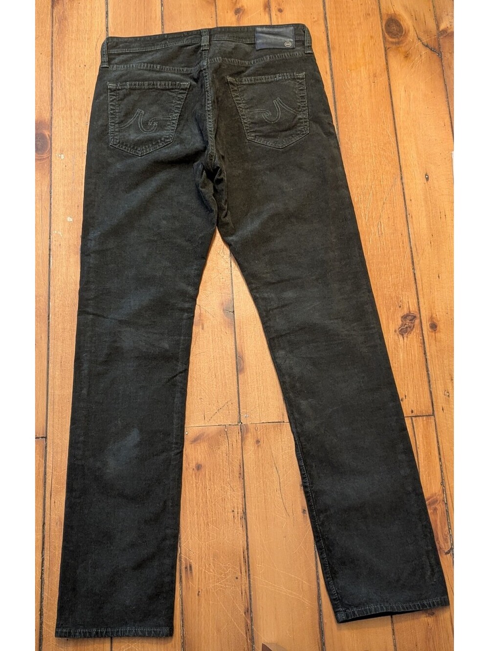 NWT AG EVERETT SLIM STRAIGHT BLACK CORDUROY PANTS | SIZE 32 x 34 - Picture 4 of 5